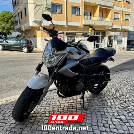 Yamaha XJ6
